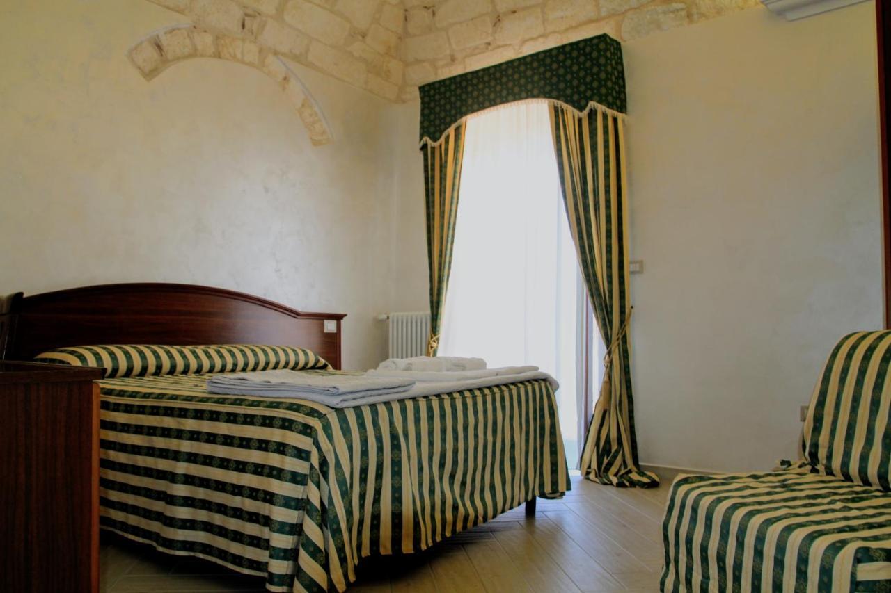 Rooms Dimora Arco - Affitti Brevi Italia Monte SantʼAngelo Εξωτερικό φωτογραφία