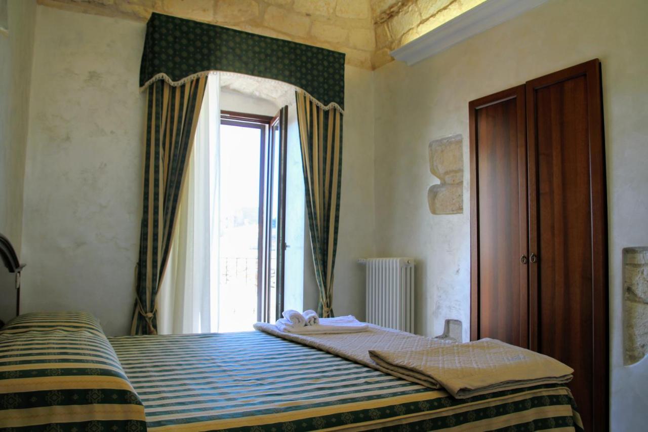 Rooms Dimora Arco - Affitti Brevi Italia Monte SantʼAngelo Εξωτερικό φωτογραφία