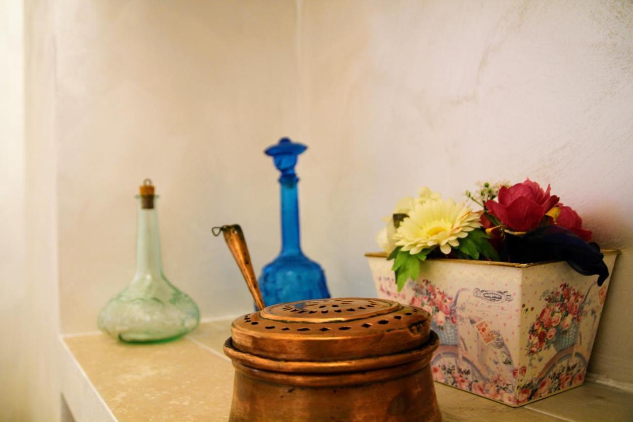 Rooms Dimora Arco - Affitti Brevi Italia Monte SantʼAngelo Εξωτερικό φωτογραφία