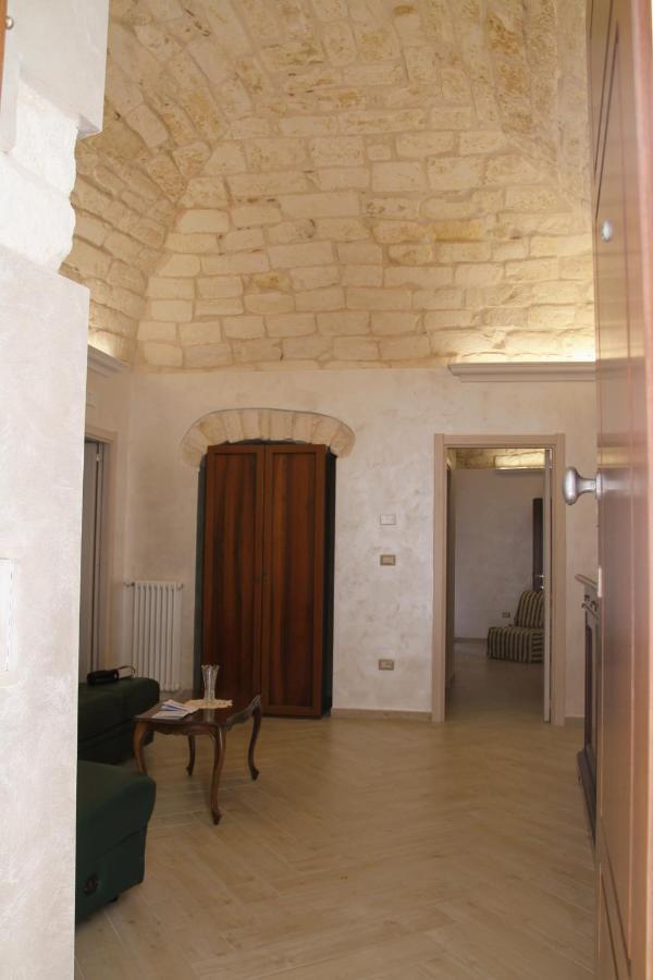 Rooms Dimora Arco - Affitti Brevi Italia Monte SantʼAngelo Εξωτερικό φωτογραφία
