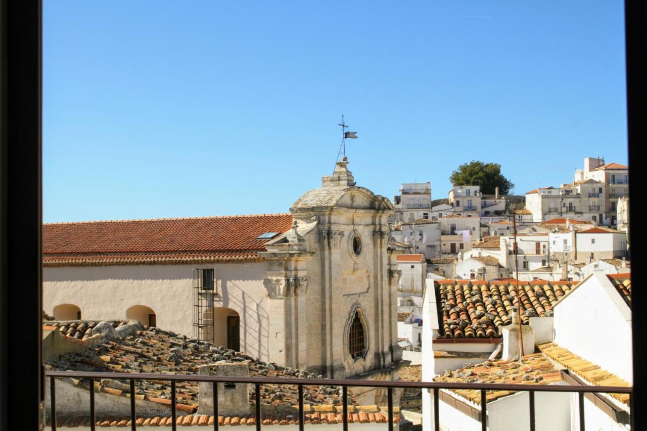 Rooms Dimora Arco - Affitti Brevi Italia Monte SantʼAngelo Εξωτερικό φωτογραφία