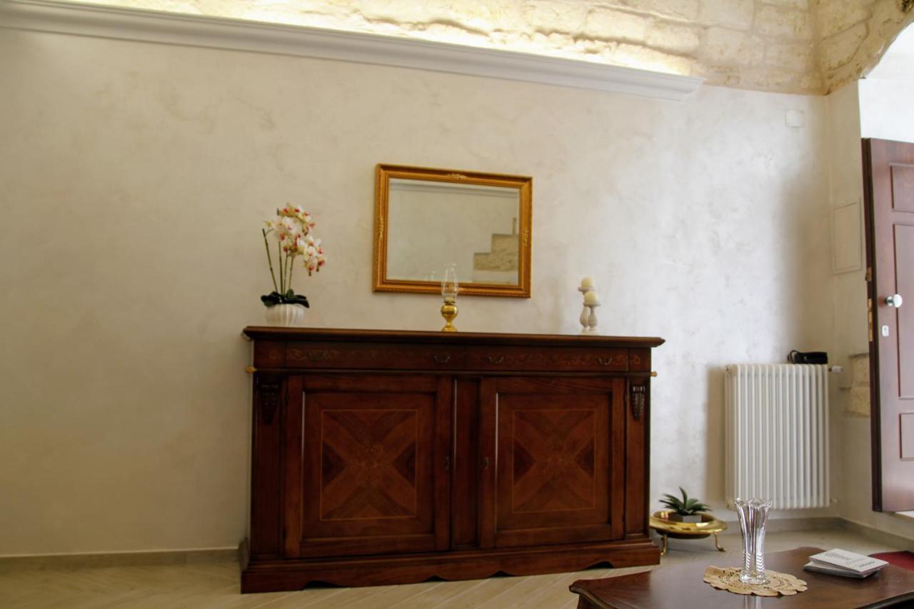 Rooms Dimora Arco - Affitti Brevi Italia Monte SantʼAngelo Εξωτερικό φωτογραφία