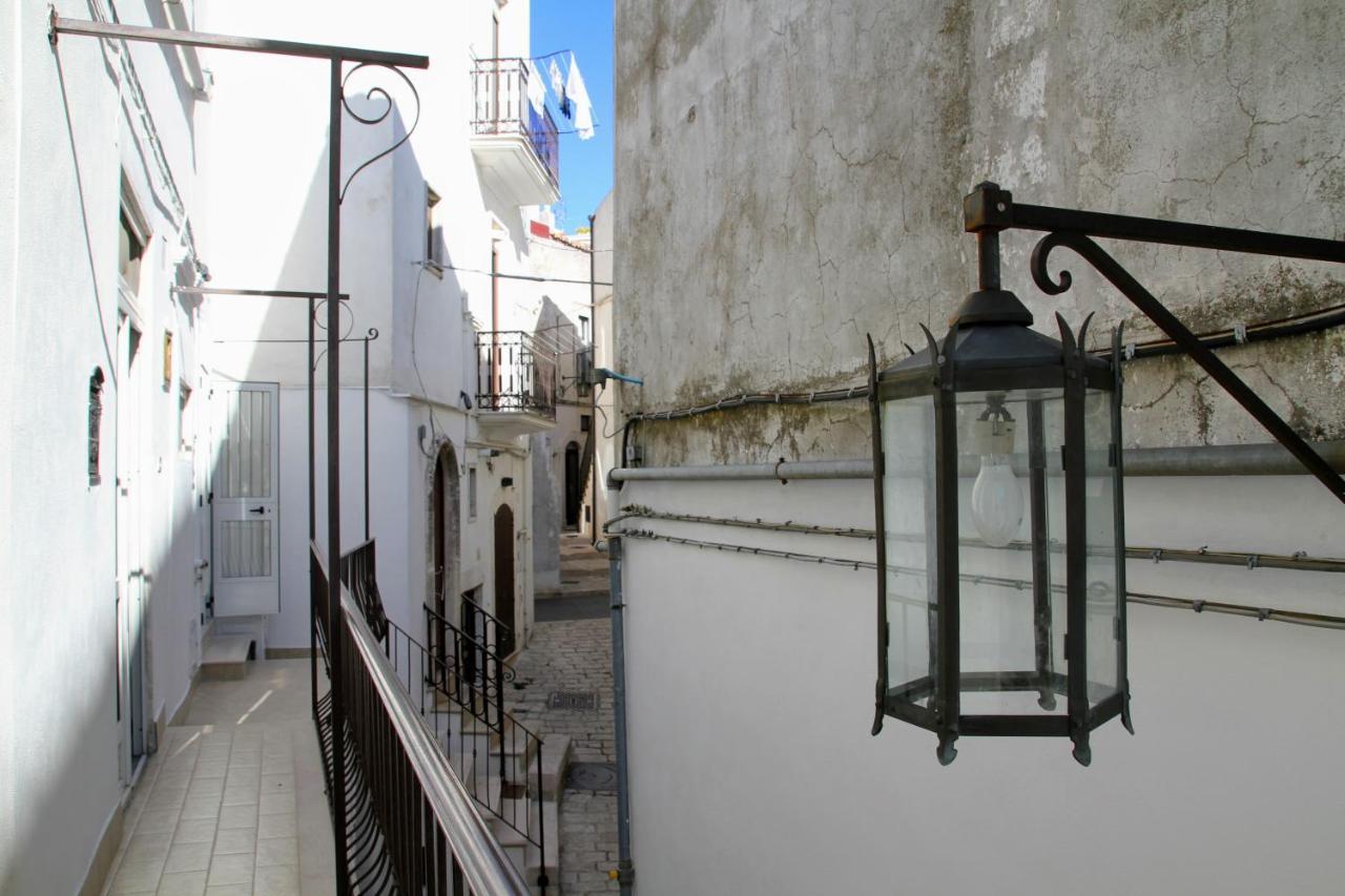 Rooms Dimora Arco - Affitti Brevi Italia Monte SantʼAngelo Εξωτερικό φωτογραφία